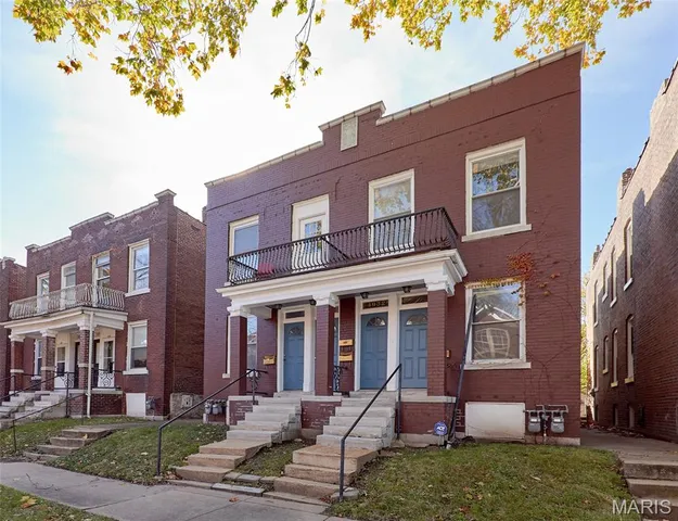 $749,995 | 4930 Wise Avenue, St. Louis, MO 63110