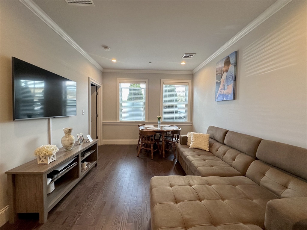 371 Main Street, Unit 4 Woburn, MA 01801 - Photo 4 of 12