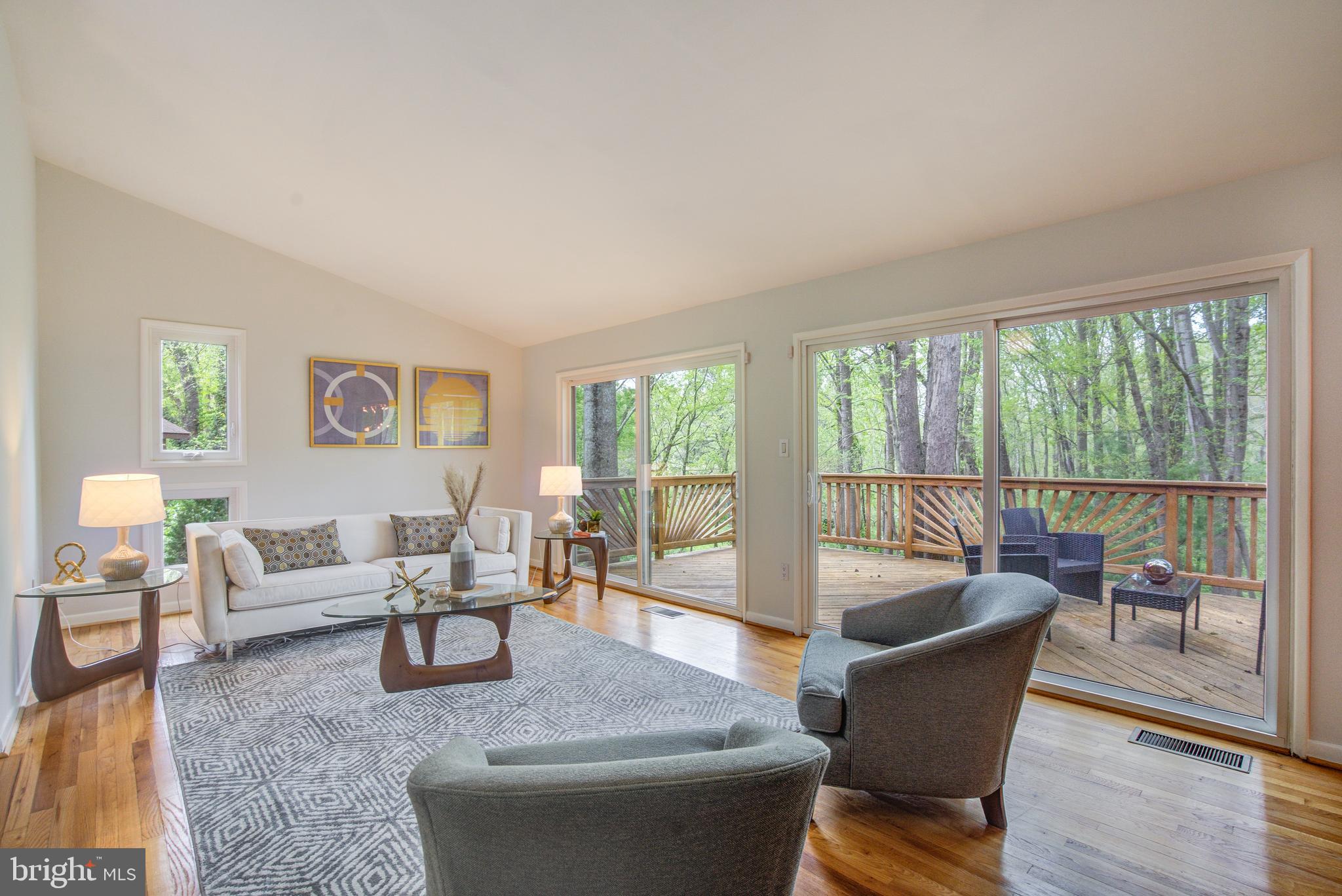 2304 November Lane Reston, VA 20191 - Photo 11 of 71