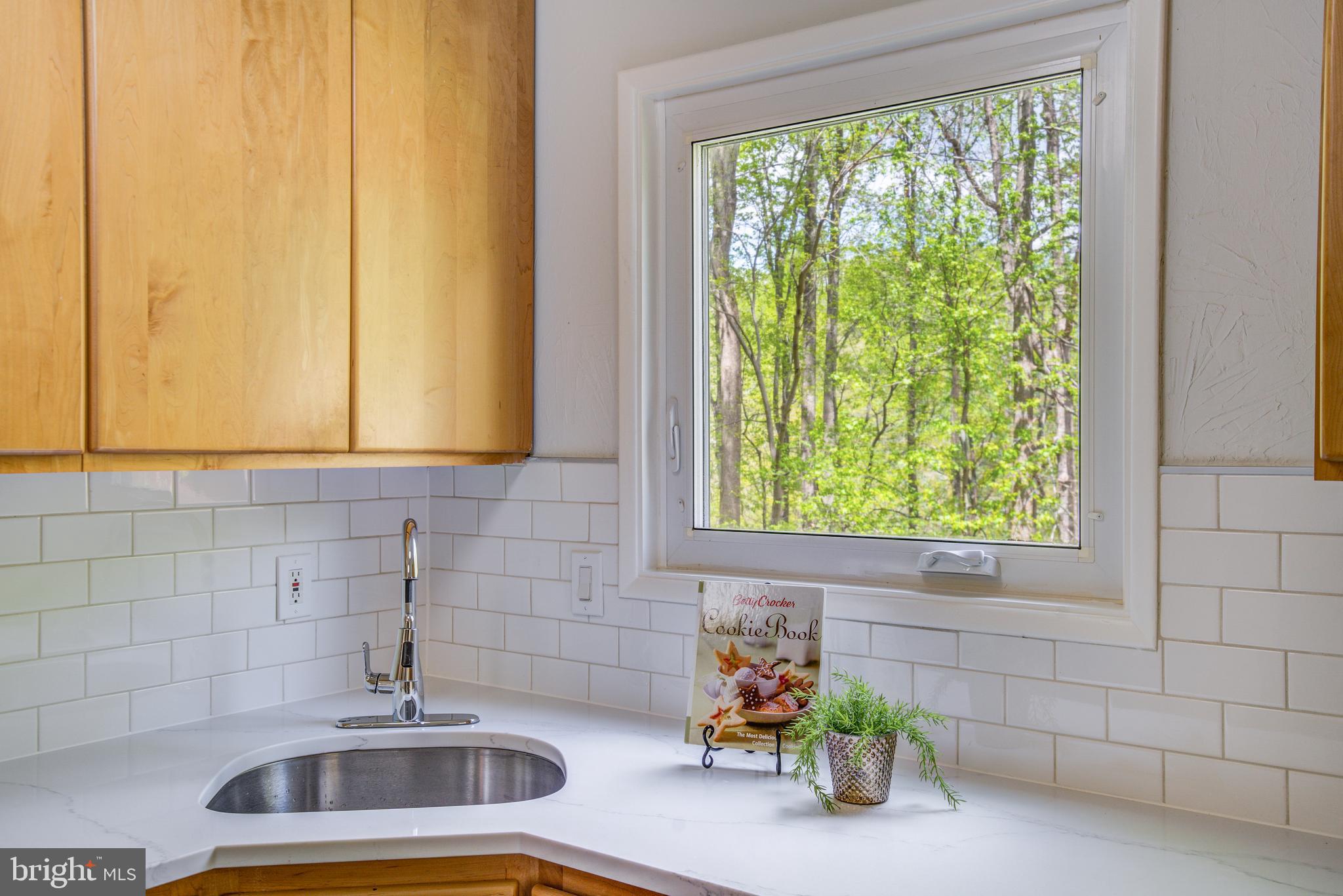 2304 November Lane Reston, VA 20191 - Photo 27 of 71