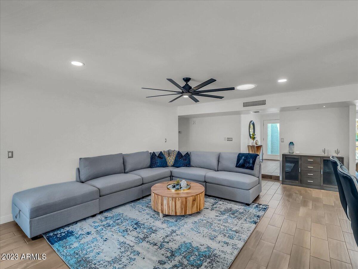 3351 East Las Rocas Drive Phoenix, AZ 85028 - Photo 11 of 56