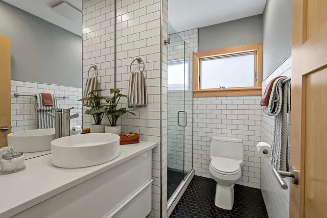 $625,000 | 1227 Eleanor Avenue, St. Paul, MN 55116