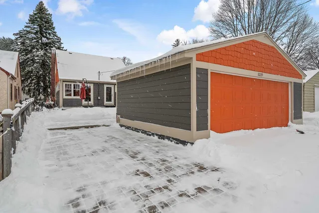 $625,000 | 1227 Eleanor Avenue, St. Paul, MN 55116