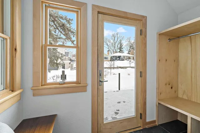 $625,000 | 1227 Eleanor Avenue, St. Paul, MN 55116