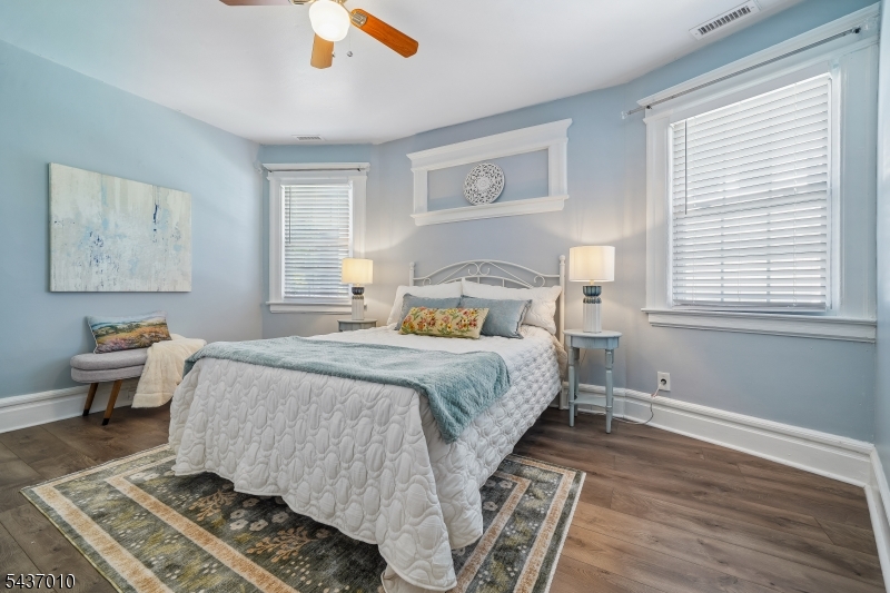 14 Grove Terrace Montclair, NJ 07042 - Photo 11 of 37