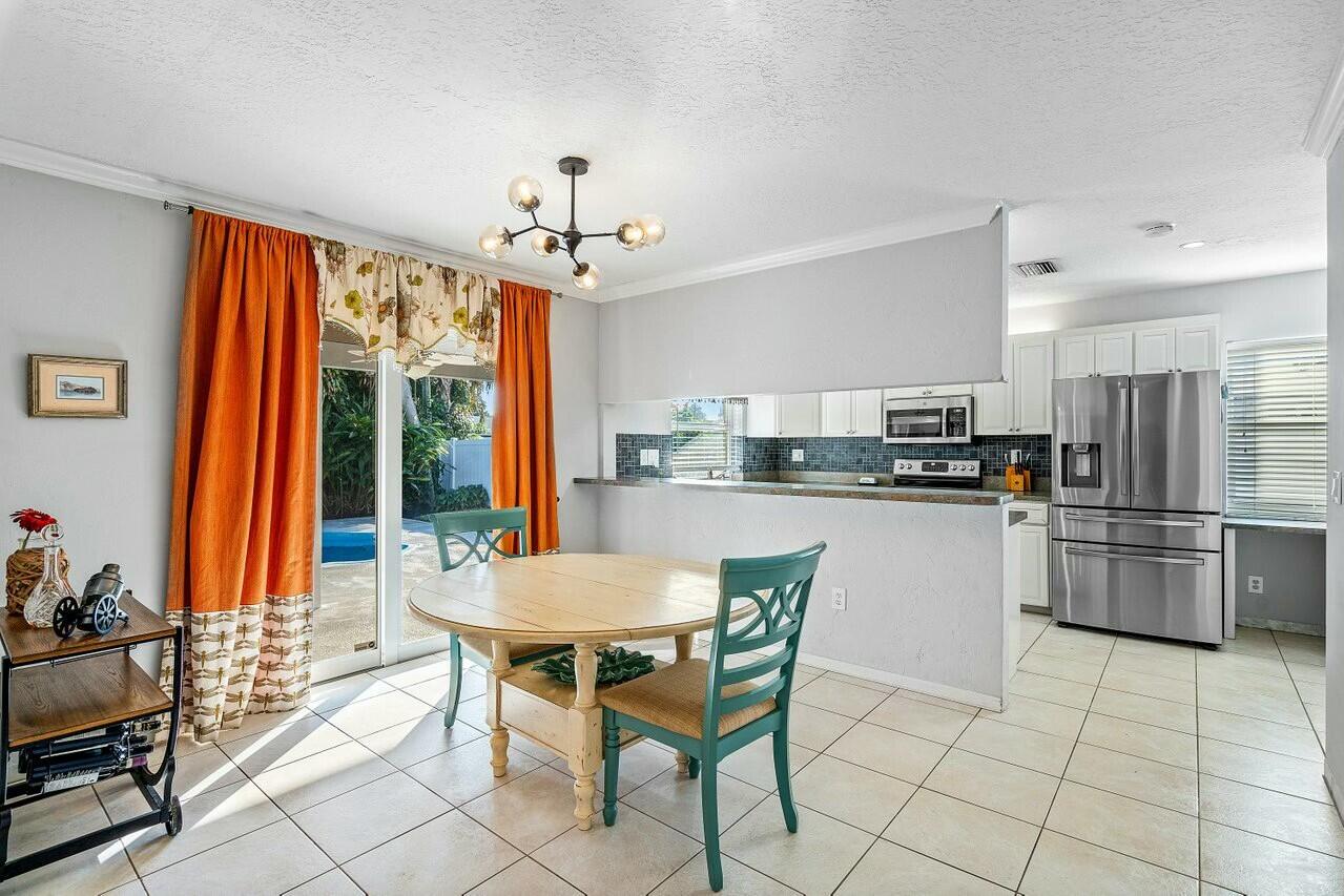984 Southwest 5th Street Boca Raton, FL 33486 - Photo 12 of 35 tempImageqFpp3y