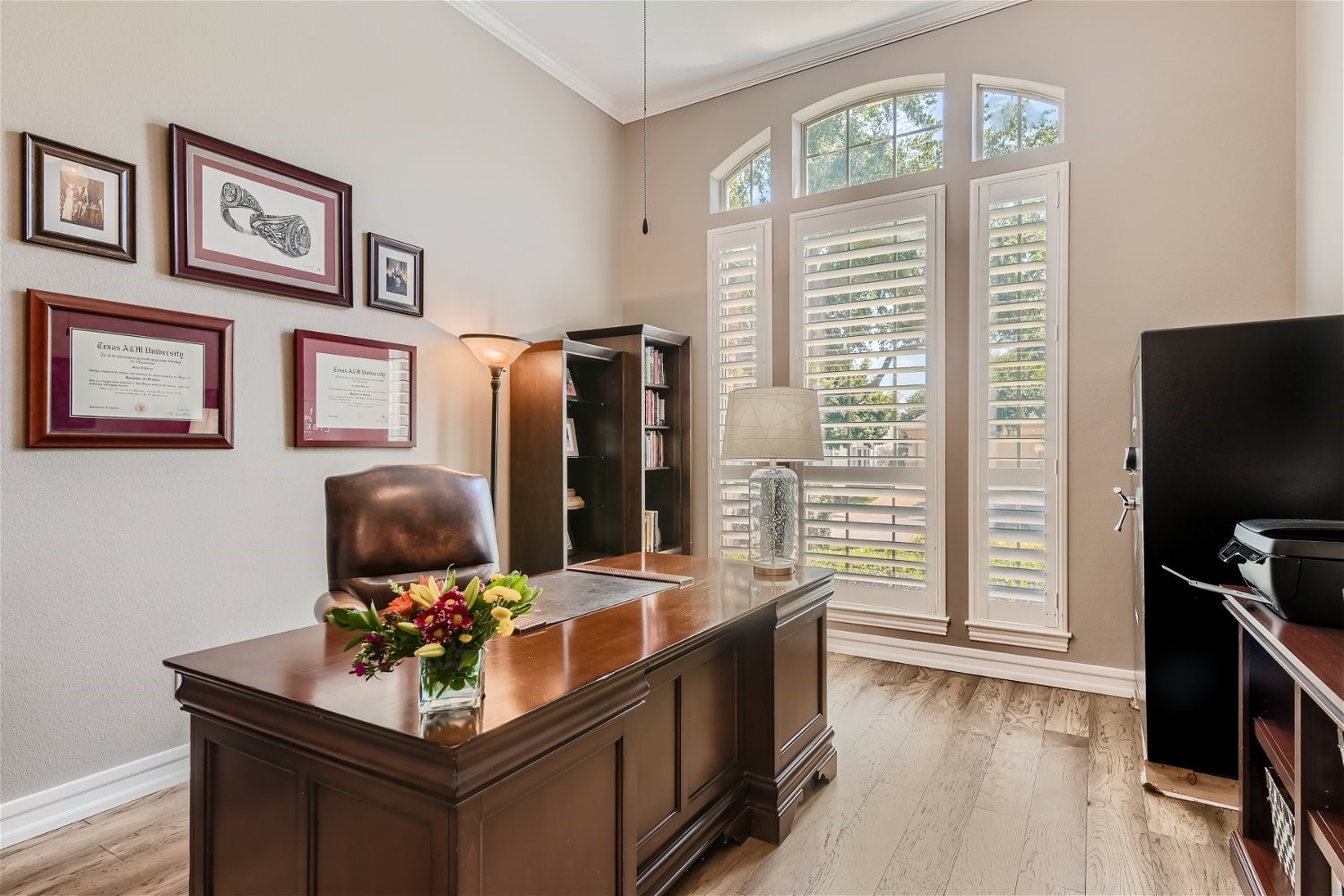 12212 Azure Shores Court Austin, TX 78732 - Photo 6 of 38