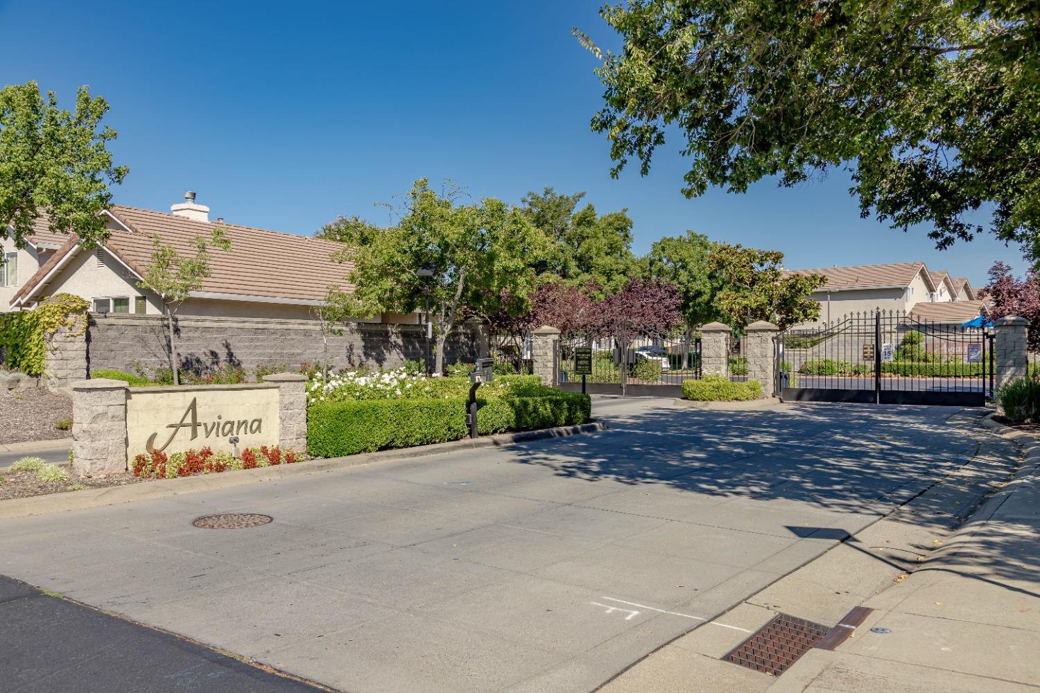 3360 Apollo Circle Roseville, CA 95661 - Photo 2 of 55