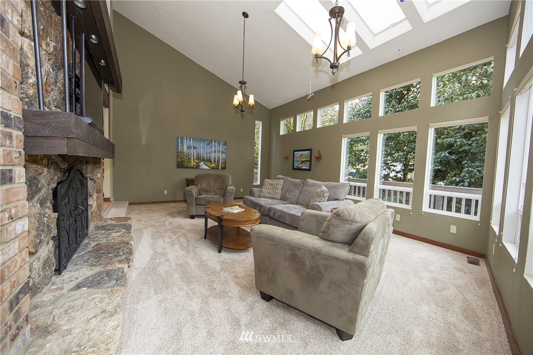 45612 Southeast Edgewick Road North Bend, WA 98045 - Photo 8 of 25