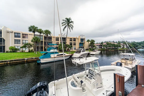 $3,300 | 6 Royal Palm Way, Unit 102, Boca Raton, FL 33432