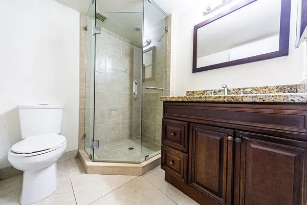 $3,300 | 6 Royal Palm Way, Unit 102, Boca Raton, FL 33432