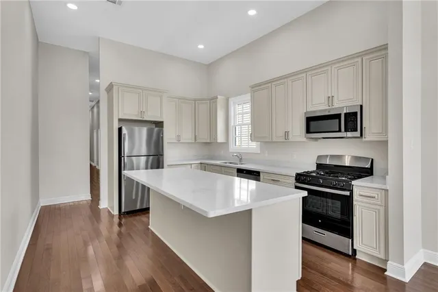 $2,700 | 522 Fourth Street, New Orleans, LA 70130