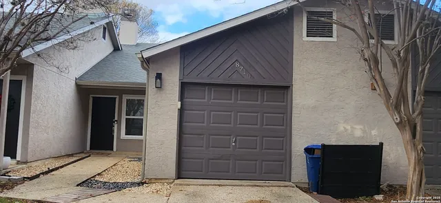 $1,395 | 8710 Stream Circle, San Antonio, TX 78250