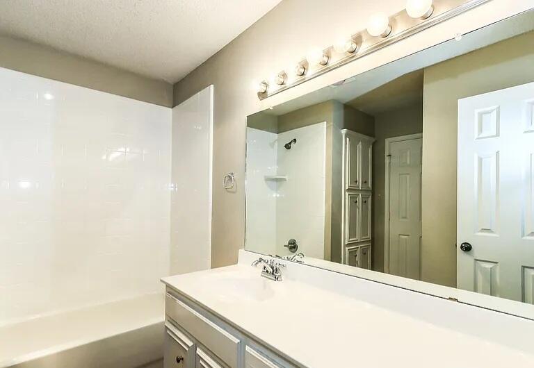 6714 8th Street Lubbock, TX 79416 - Photo 9 of 11 1000012648