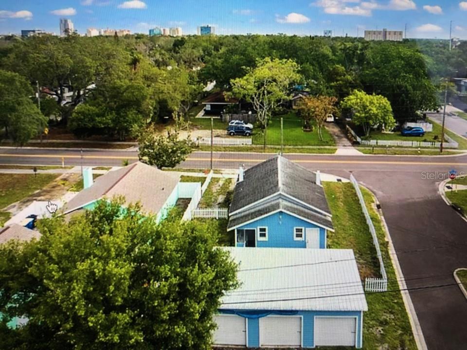 941 Lakeview Road Clearwater, FL 33756 - Photo 5 of 20 an aerial view of a house with a big yard