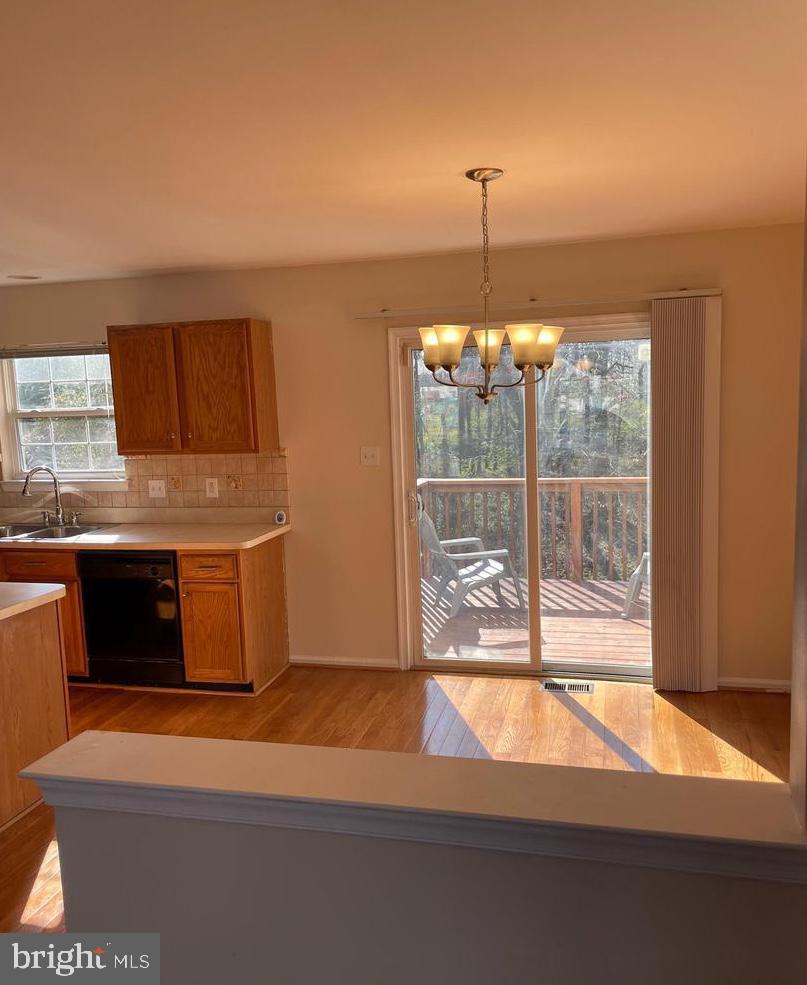 116 Couples Drive Newark, DE 19702 - Photo 7 of 16 Dining