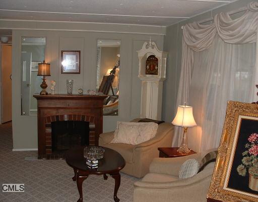 29 Pocono Point Road Danbury, CT 06811 - Photo 1 of 1 Gallery Image 1