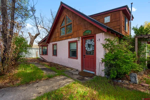 $325,000 | 250 Burns Avenue, Ignacio, CO 81137