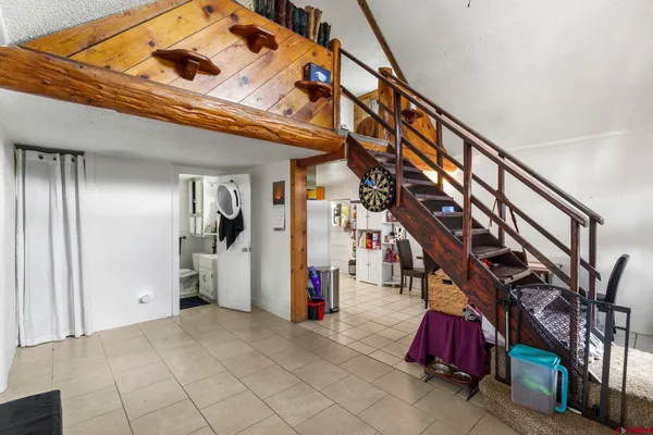 a view of entryway