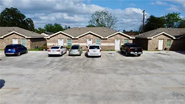 $1,500,000 | 212 North 5th Street, Donna, TX 78537