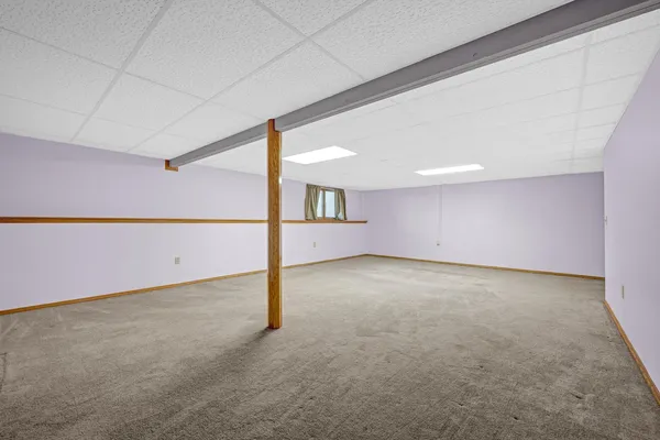 $215,000 | 109 East Lake Court, Unit A, Atlanta, IL 61723