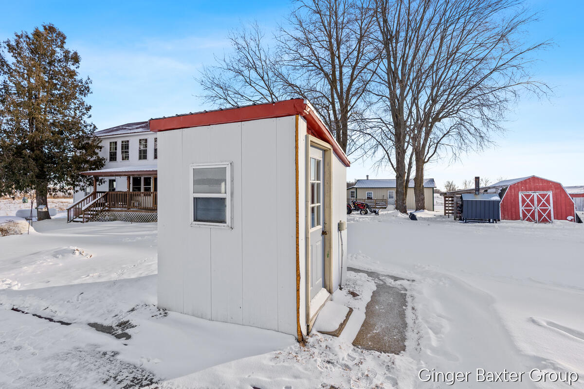 15833 West Cannonsville Road Coral, MI 49322 - Photo 4 of 30 15833-West-Cannonsville_005
