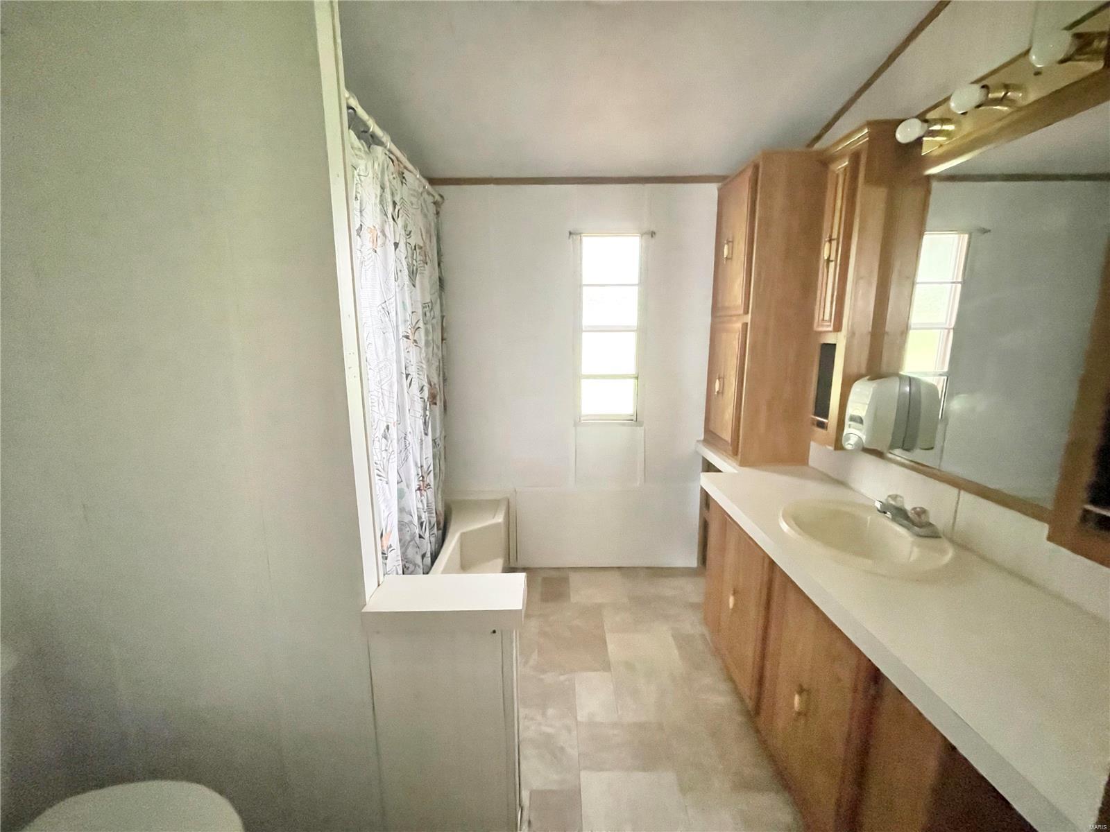 116 Ridge Avenue Irving, IL 62051 - Photo 19 of 37 Gallery Image 19