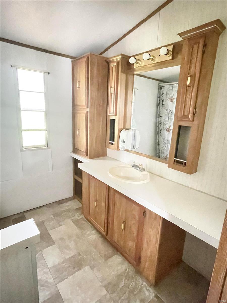 116 Ridge Avenue Irving, IL 62051 - Photo 20 of 37 Gallery Image 20