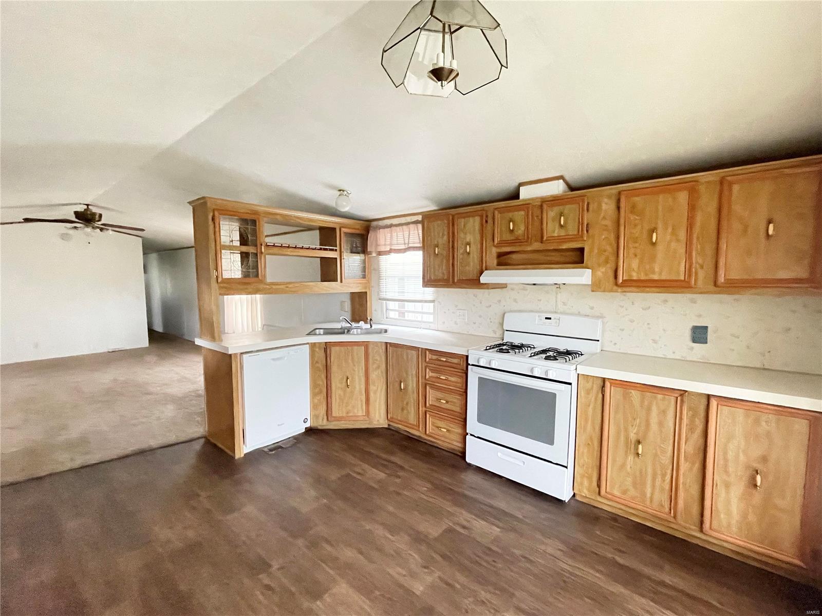 116 Ridge Avenue Irving, IL 62051 - Photo 10 of 37 Gallery Image 10