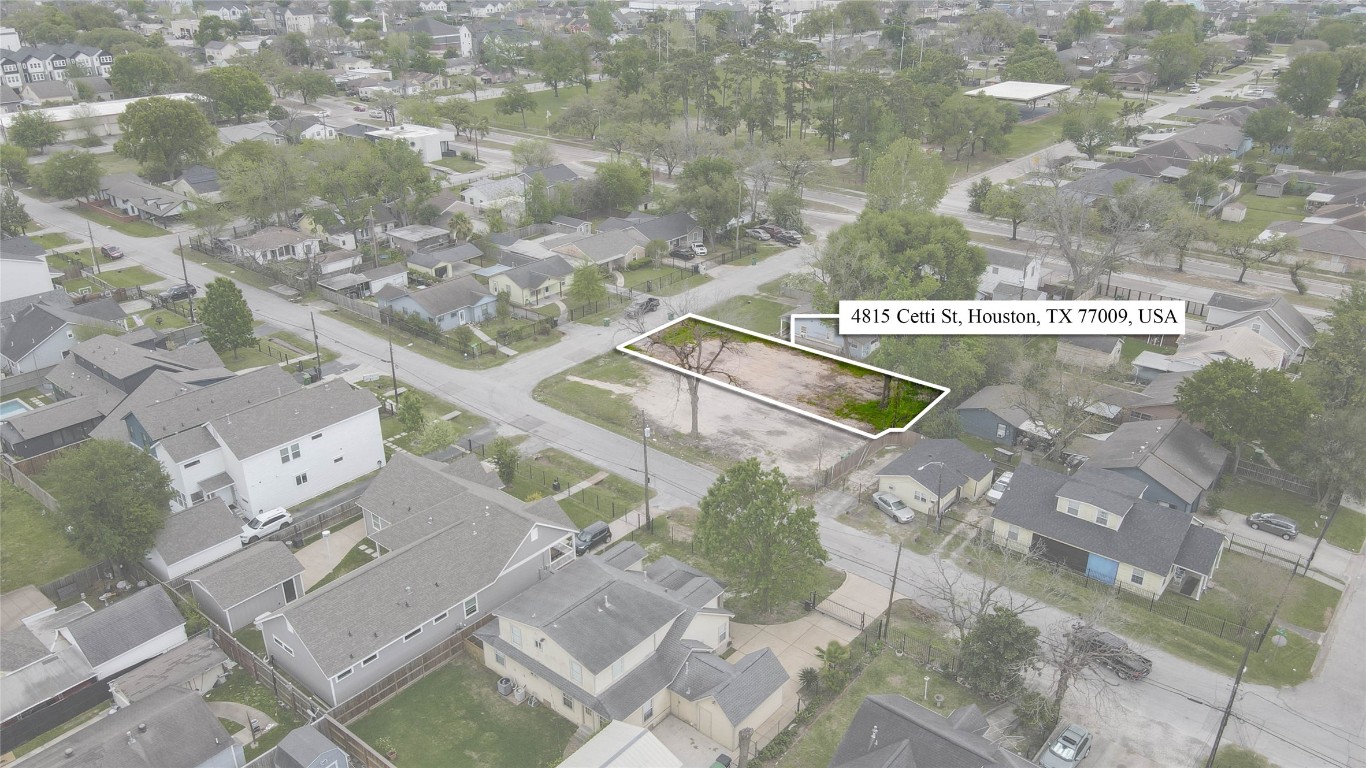 4815 Cetti Street Houston, TX 77009 - Photo 2 of 28 an aerial view of residential houses with outdoor space