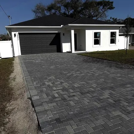 $3,550 | 13277 Center Avenue, Largo, FL 33773