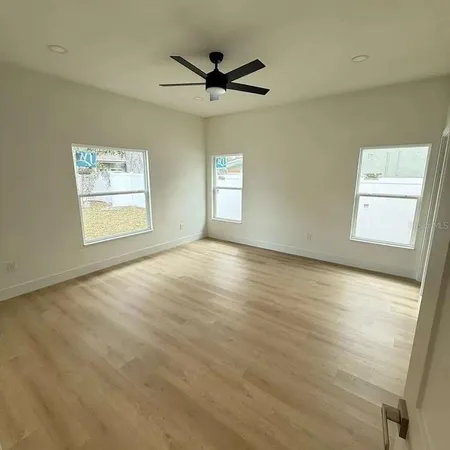 $3,550 | 13277 Center Avenue, Largo, FL 33773