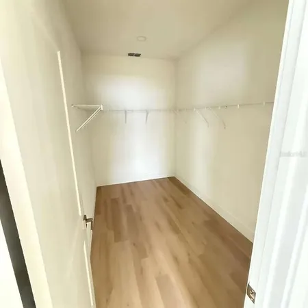 $3,550 | 13277 Center Avenue, Largo, FL 33773