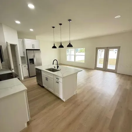 $3,550 | 13277 Center Avenue, Largo, FL 33773