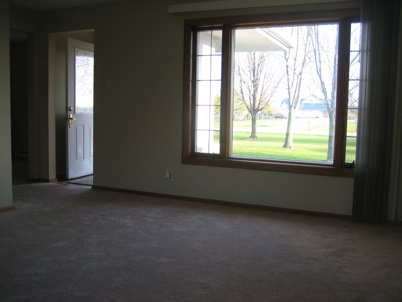 1425 West Ludwig Road Fort Wayne, IN 46825 - Photo 3 of 24