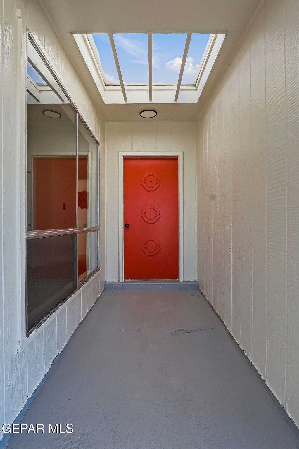 113 West Point Drive El Paso, TX 79907 - Photo 3 of 40