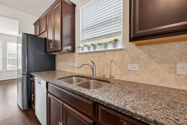 $2,200 | 18122 Alora Springs Trace, Cypress, TX 77433