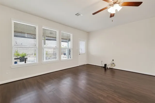 $2,200 | 18122 Alora Springs Trace, Cypress, TX 77433