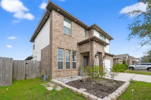 $2,200 | 18122 Alora Springs Trace, Cypress, TX 77433