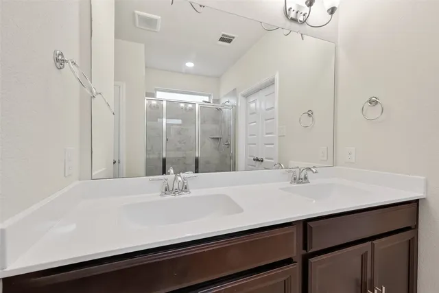 $2,200 | 18122 Alora Springs Trace, Cypress, TX 77433