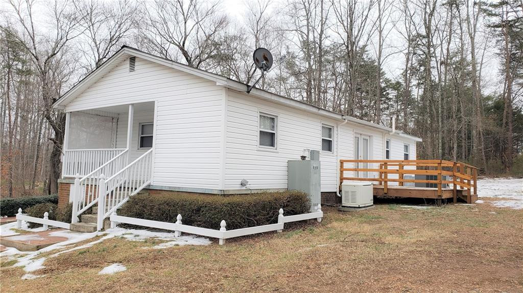 409 Isley Road Haw River, NC 27258 - Photo 14 of 22 Gallery Image 14