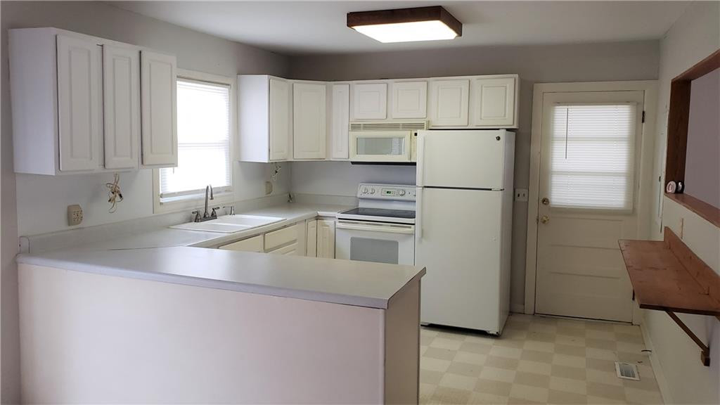 409 Isley Road Haw River, NC 27258 - Photo 3 of 22 Gallery Image 3