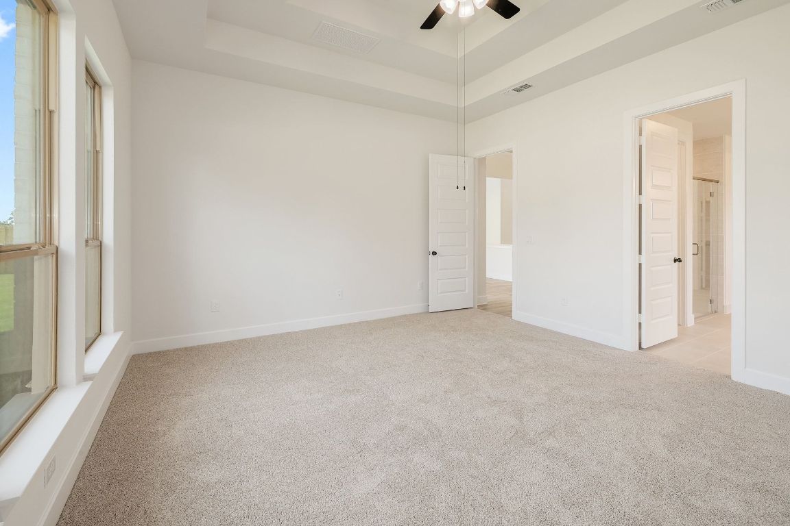 413 Drawbridge Drive Georgetown, TX 78633 - Photo 12 of 39