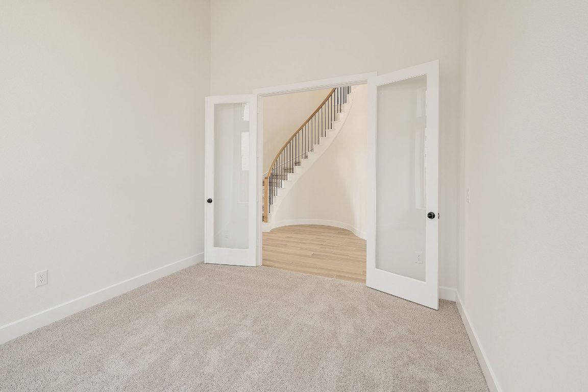 413 Drawbridge Drive Georgetown, TX 78633 - Photo 16 of 39