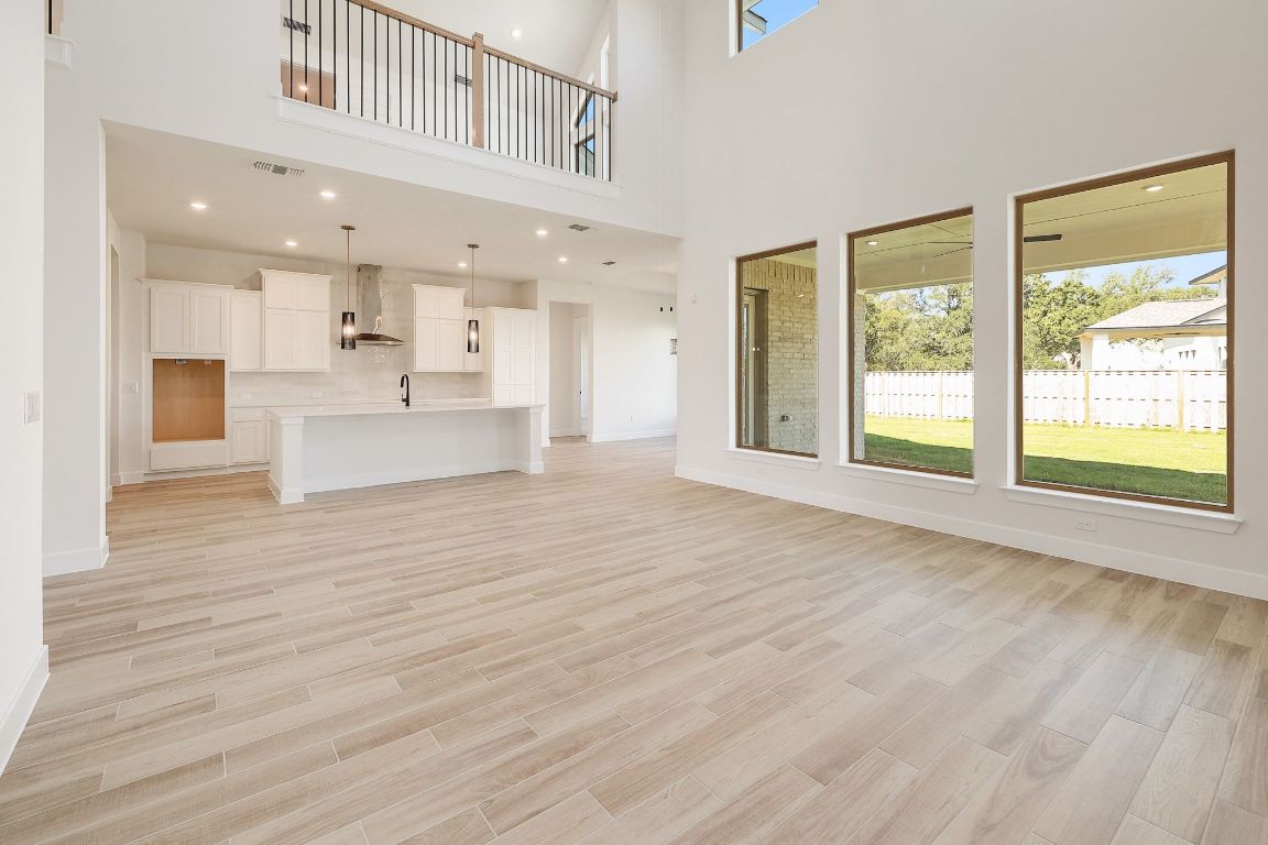 413 Drawbridge Drive Georgetown, TX 78633 - Photo 5 of 39