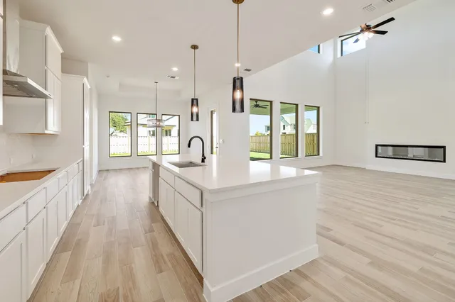 $694,303 | 413 Drawbridge Drive, Georgetown, TX 78633