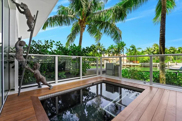 $5,750,000 | 4701 Meridian Avenue, Unit 126, Miami Beach, FL 33140