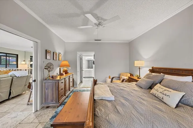 $2,700 | 4870 Kestral Park Circle, Unit 14, Sarasota, FL 34231