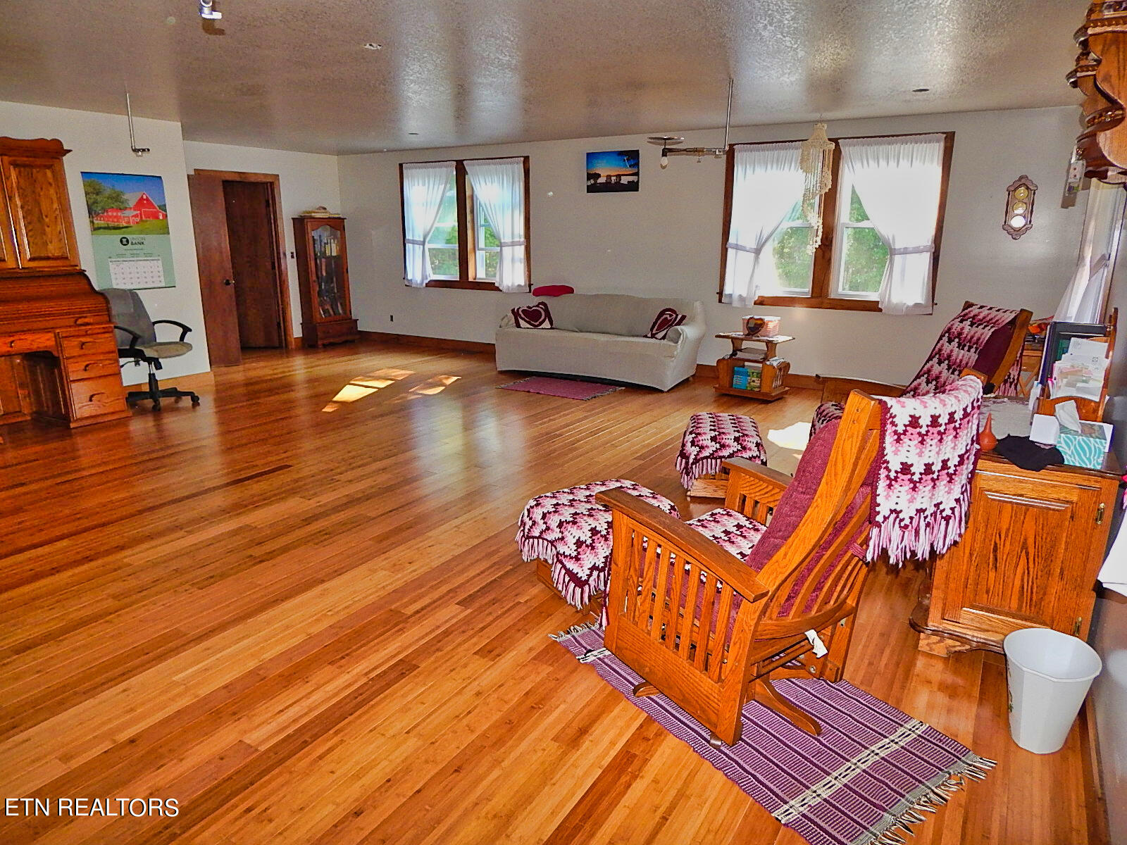 176 Knepp Road Deer Lodge, TN 37726 - Photo 15 of 60 DSCN4536