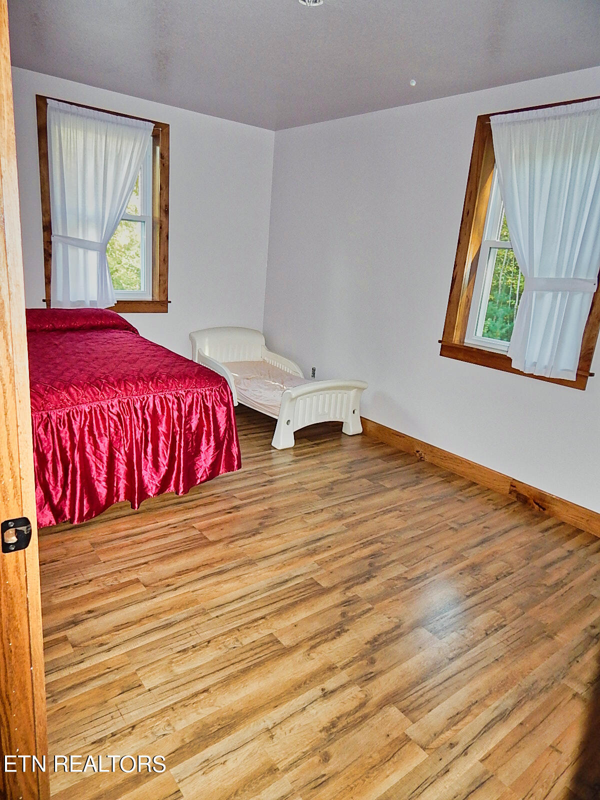 176 Knepp Road Deer Lodge, TN 37726 - Photo 32 of 60 DSCN4562